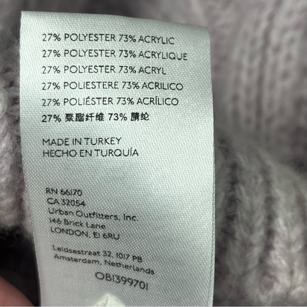 Pilcro lavender open shoulder chunky knit turtleneck sweater, small. - Picture 8 of 8